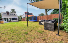 3 Bedroom Nice Home In Heinkenszand
